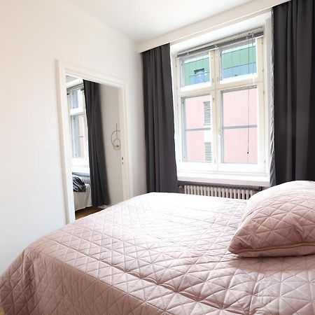 2Ndhomes Cozy And Quiet 2Br Apartment By The Esplanade Park เฮลซิงกิ ภายนอก รูปภาพ