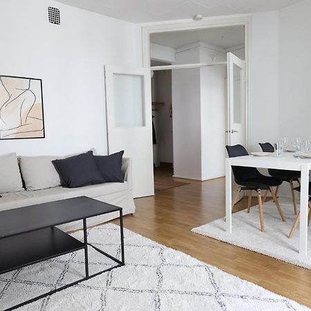 2Ndhomes Cozy And Quiet 2Br Apartment By The Esplanade Park เฮลซิงกิ ภายนอก รูปภาพ