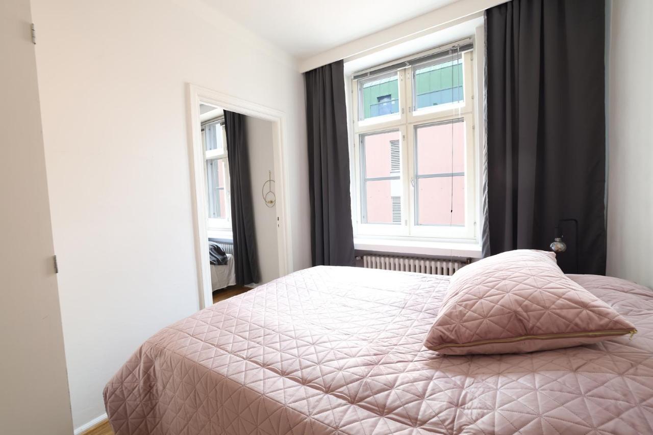 2Ndhomes Cozy And Quiet 2Br Apartment By The Esplanade Park เฮลซิงกิ ภายนอก รูปภาพ
