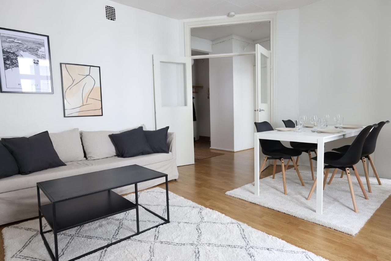 2Ndhomes Cozy And Quiet 2Br Apartment By The Esplanade Park เฮลซิงกิ ภายนอก รูปภาพ